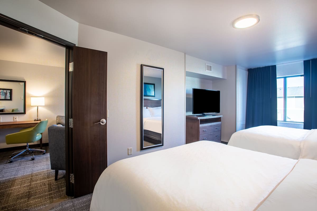 Cunas gratuitas, wifi gratis y ropa de cama