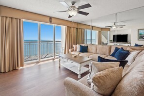 Televisión y reproductor de DVD