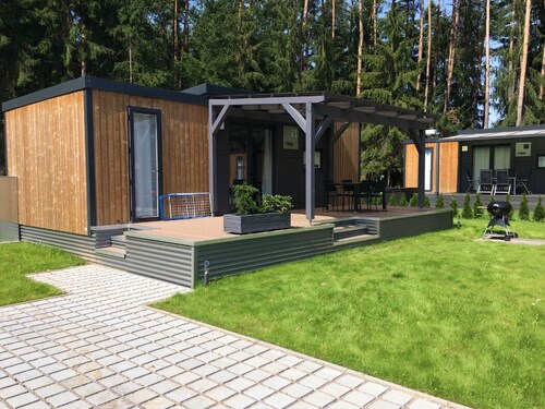 Modern mobile home with barrel sauna and whirlpool (WA104)