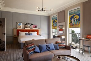 高级房 | 高档床上用品、羽绒被、迷你吧、客房内保险箱