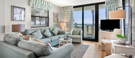 Fernseher, Bücher, Stereoanlage