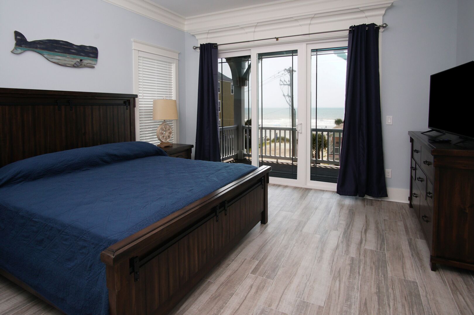 6 bedrooms, WiFi, bed sheets