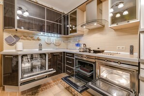 Familielejlighed | Privat køkken | Køleskab, mikrobølgeovn, kogeplade, elkedel