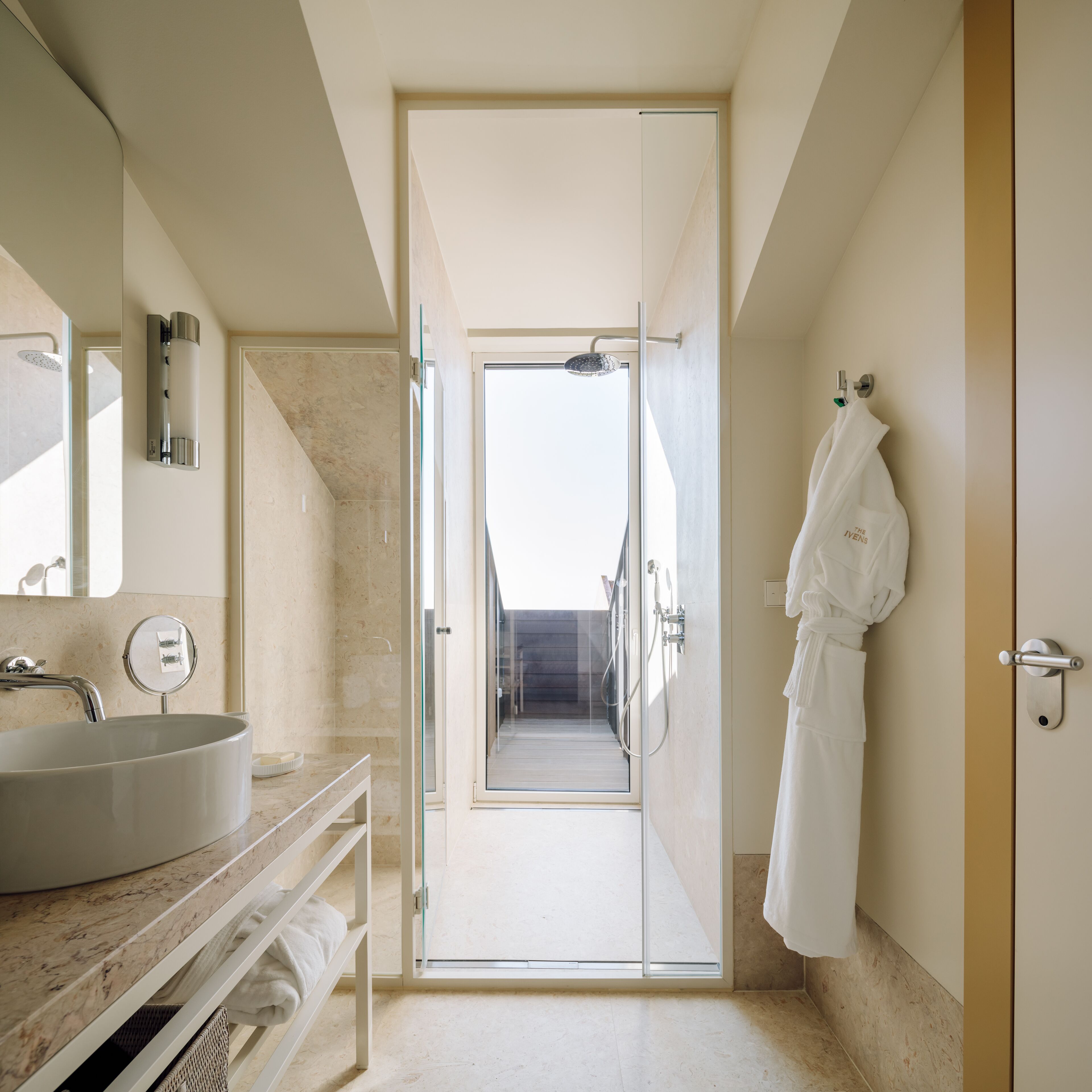 superior room, 1 king bed, non smoking | view from room