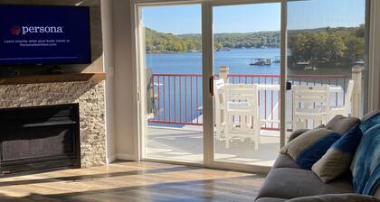 4BR / 3BA Lakefront Penthouse, Clearwater Eigentumswohnung