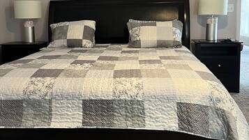 4 chambres, fer et planche à repasser, Wi-Fi