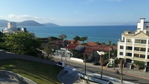 Apartment, 2 Schlafzimmer, Poolzugang | Blick vom Balkon