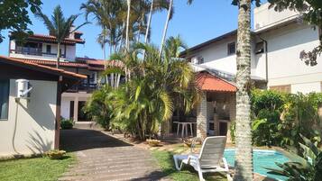 Family House, 5 Bedrooms | Terrace/patio