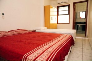 Free WiFi - 6 Bedroom House - 205 (Florianópolis)