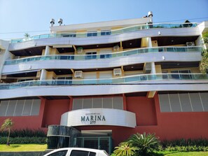 Fachada da propriedade