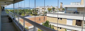 Ático, 2 habitaciones | Balcón