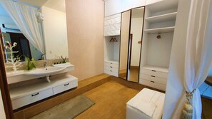 Duplex Sublime na Lagoa | 4 quartos, escrivaninha, Wi-Fi de cortesia
