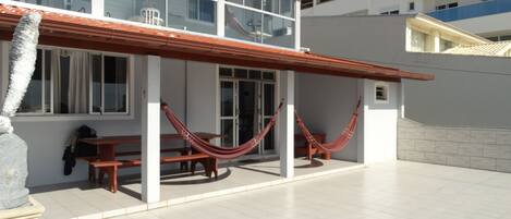 Apartamento, 2 quartos, vista para o oceano | Terraço/pátio