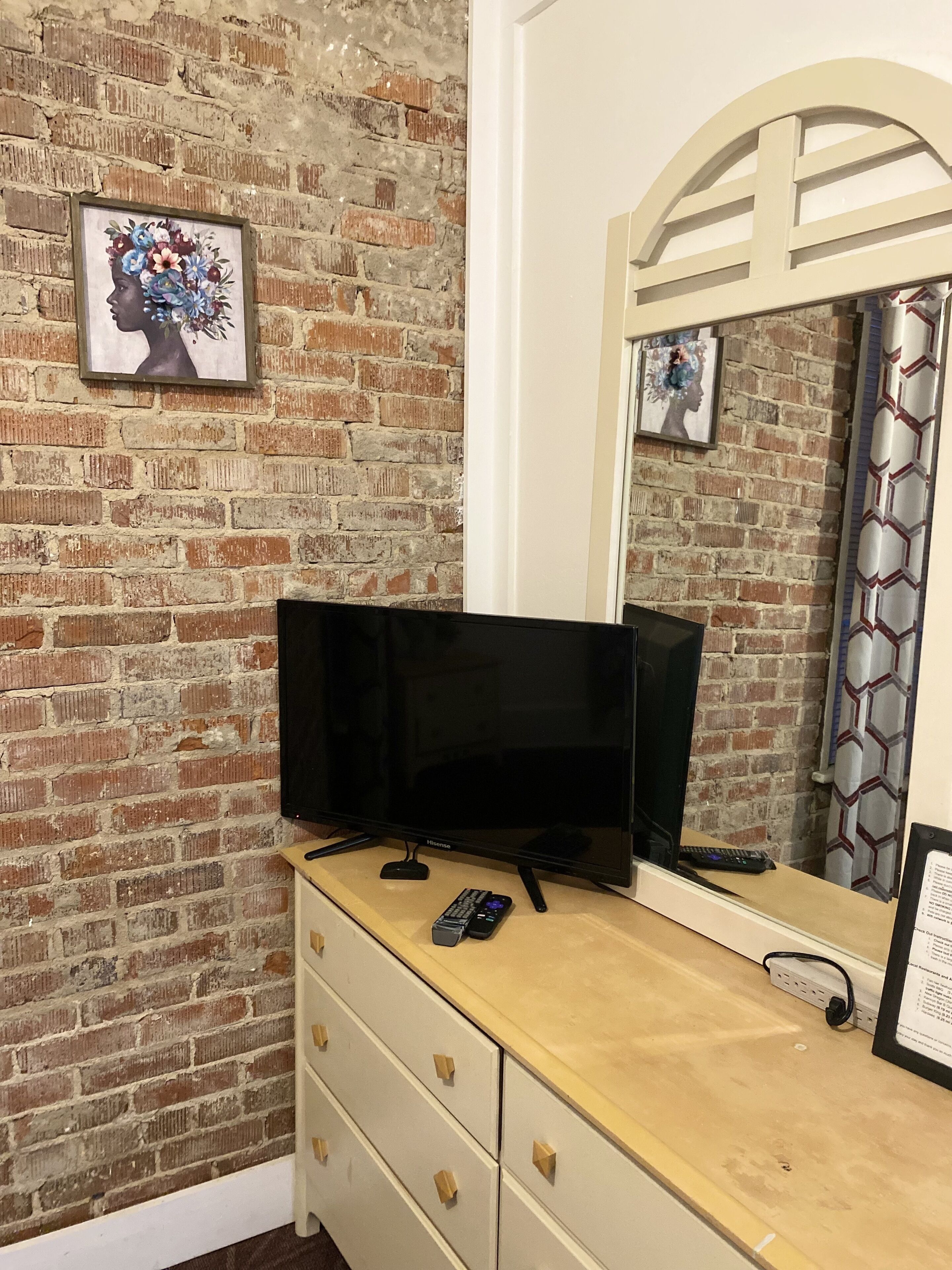 GARDEN OF EDEN | Memory foam beds, individually decorated, individually furnished