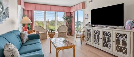 Televisio, DVD-soitin, stereot