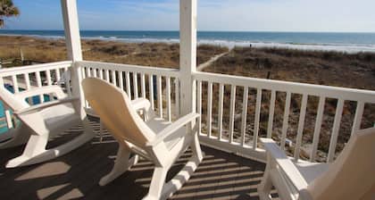 Oceanfront, pet-friendly, cozy apartment steps from the sand-budget friendly for you