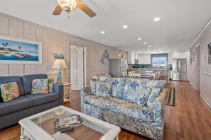 Smart TV, DVD player