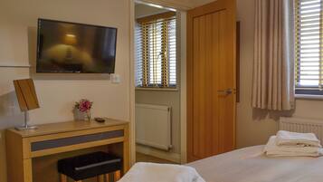 4 Schlafzimmer, kostenloses WLAN, Bettwäsche