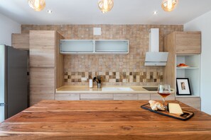 Deluxe Villa, Accessible, Private Bathroom | Shared kitchen - Alpujarra Arena (Soportujar)