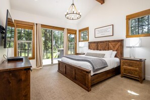 4 bedrooms, free Internet, bed sheets - Suncadia 4 Bdrm Home with Hot Tub Overlooking Golf Course (Cle Elum)