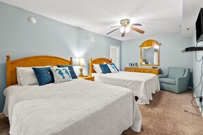 3 bedrooms, iron/ironing board, WiFi, bed sheets