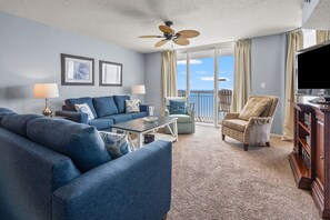 Fernseher, Stereoanlage