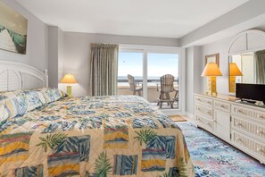 3 bedrooms, iron/ironing board, free Internet, bed sheets