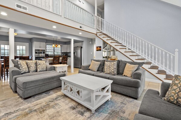 LCD-televisio, DVD-soitin