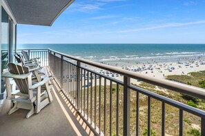 Property grounds - Perfect setting with everything you need to unwind and enjoy (North Myrtle Beach)