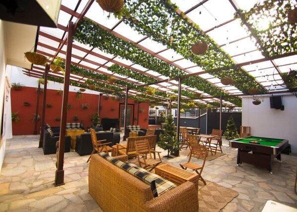 Terrace/patio - The Blank Lounge & Apartment (Accra)