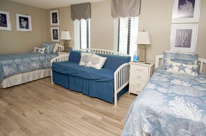 3 bedrooms, iron/ironing board, WiFi, bed sheets