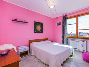1 chambre, lit parapluie, Wi-Fi gratuit