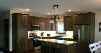 Sunflower House on Lake Wissota