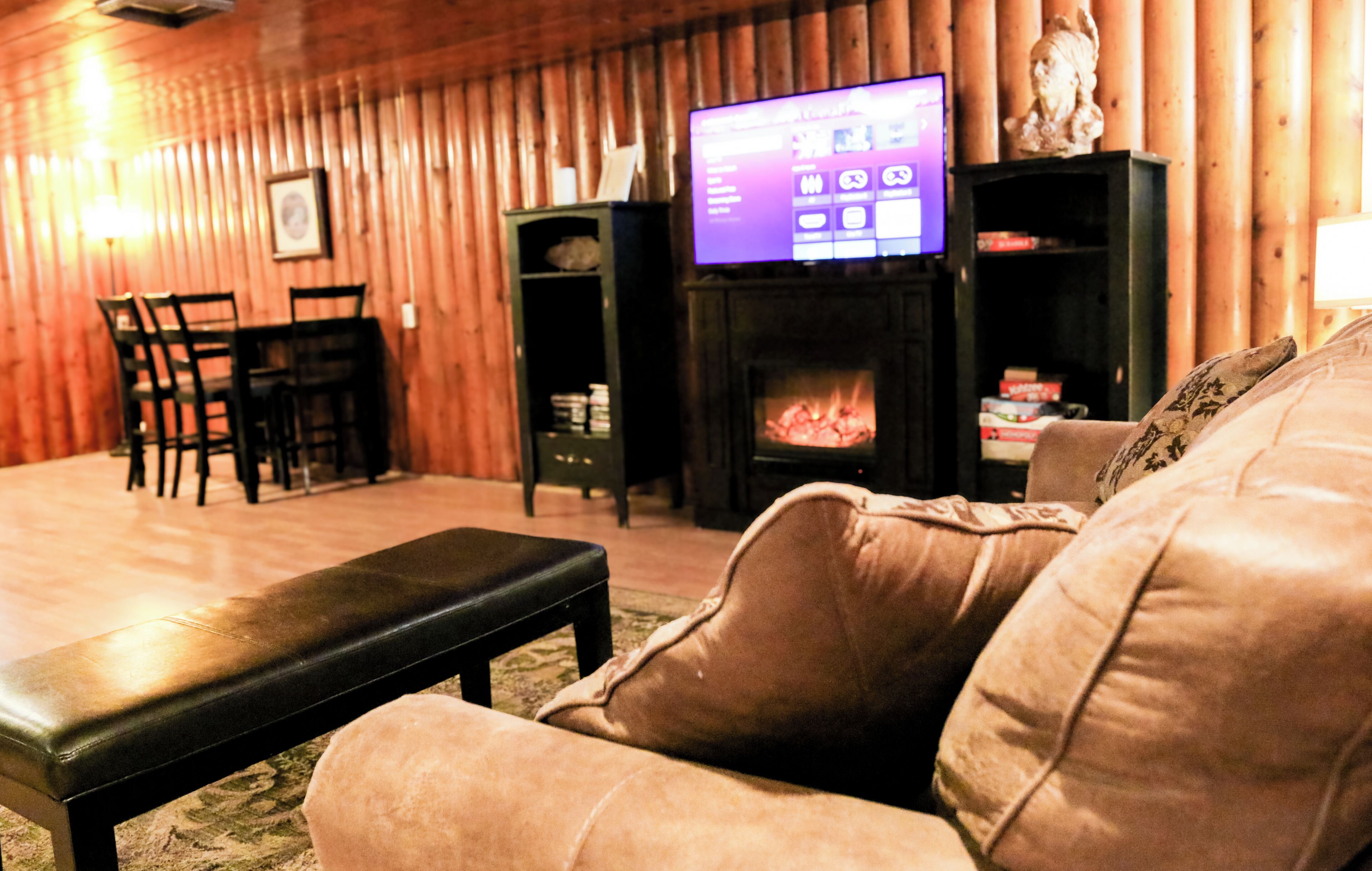 Family Room (Downstairs)