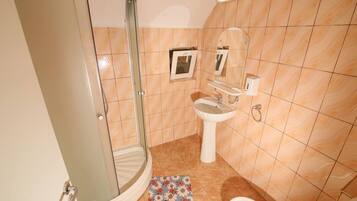 Kostenlose Toilettenartikel