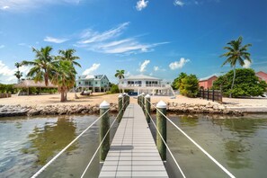Property grounds - Fishermen`s Paradise | Waterfront home with huge pool, 220-foot dock & gorgeous interior (Big Pine Key)