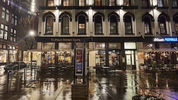 Front of property - evening/night