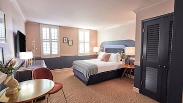 1 makuuhuone, ylelliset vuodevaatteet, untuvapeitot