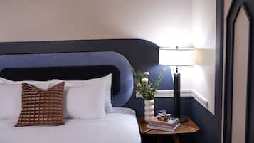 Deluxe Room | 1 bedroom, premium bedding, down comforters, pillowtop beds