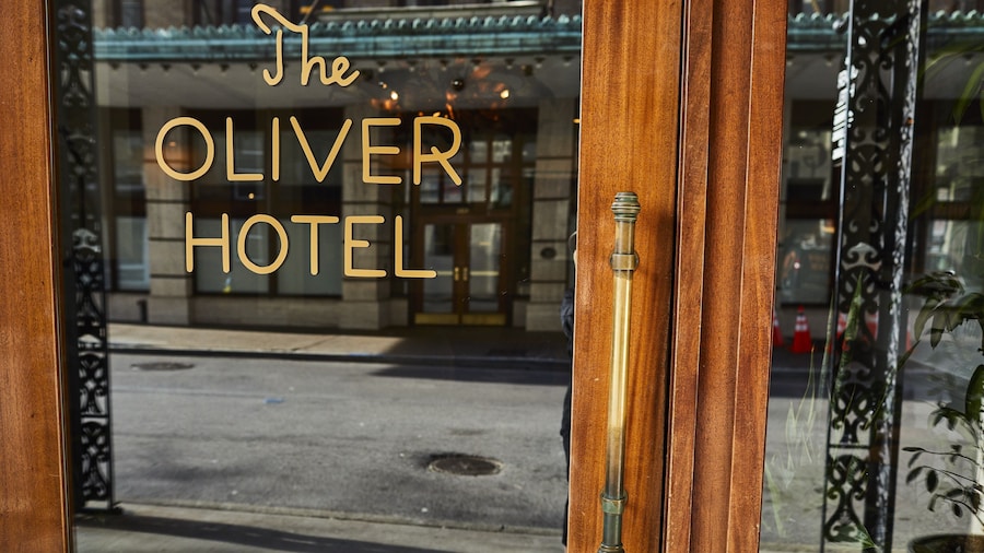 The Oliver Hotel