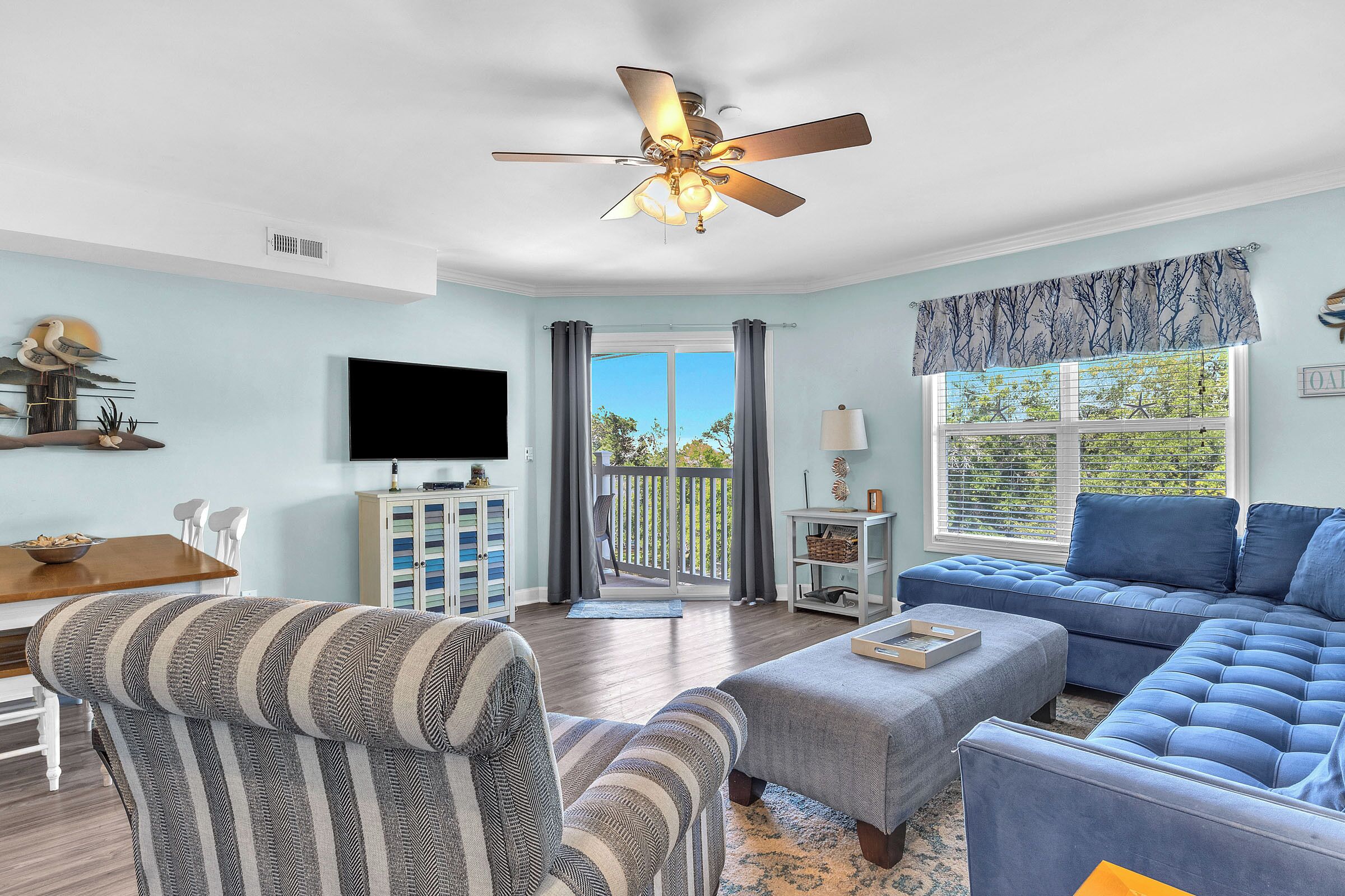 Dolphy Daze: Beachwalk condo with pool and elevator access