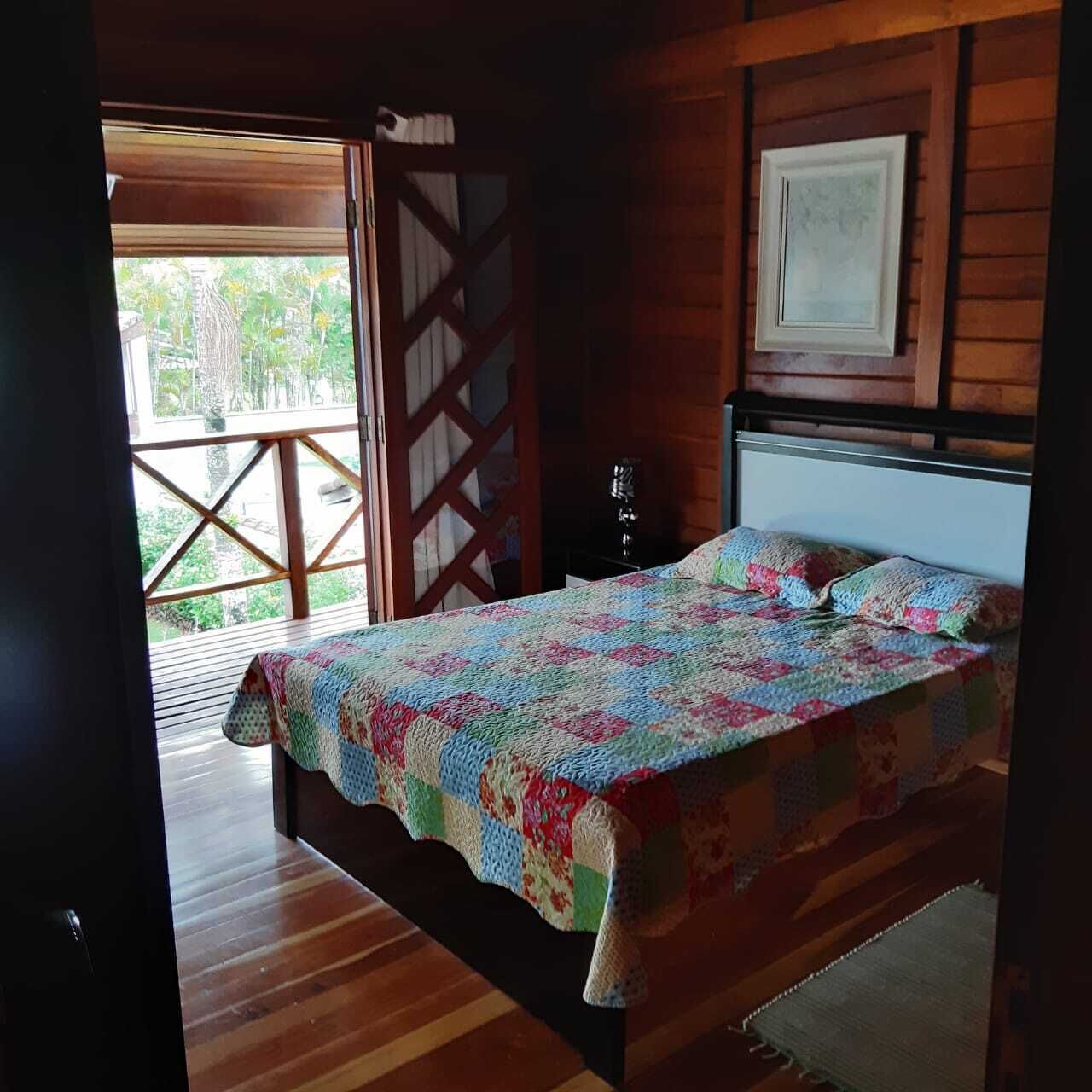 4 makuuhuonetta, silitysrauta/-lauta, ilmainen Wi-Fi