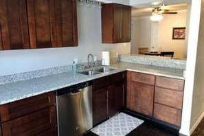Private Bedroom Suite - Communal House near Integris | Private kitchen