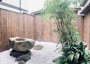 Garden - Hanazonominami Apartment 102 (Osaka)