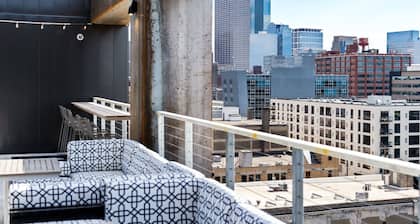 MINNeSTAY* Sable 801 Alcove | North Loop | Target Center