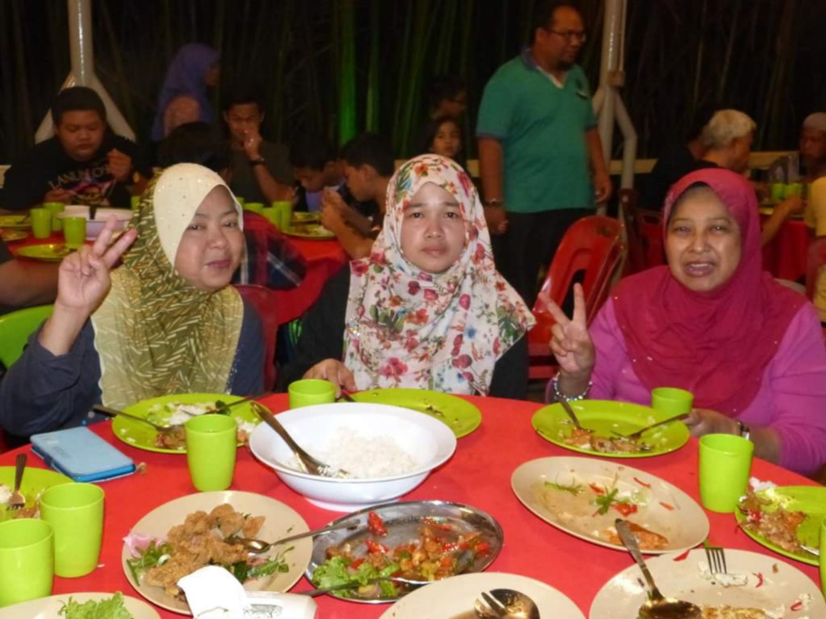 Tempat makan keluarga