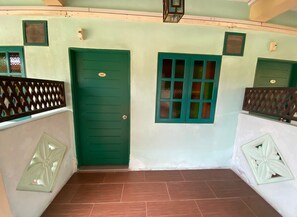 Bahagian luar