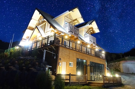 Front of property – evening/night