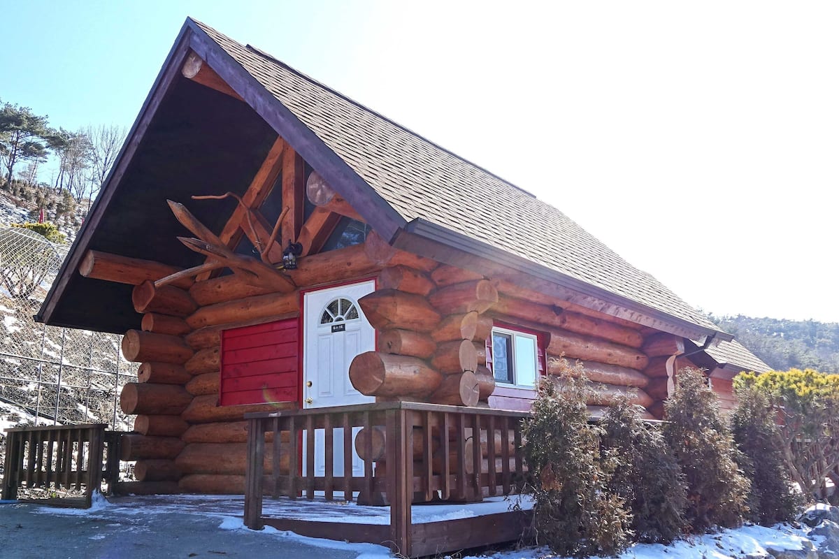 4 Person House B | 2 bedrooms, free WiFi
