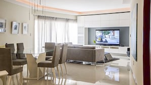 Unclassified image, 3 of 13, button - Corto Maltes 301 waterfront apartment (Playa del Carmen)